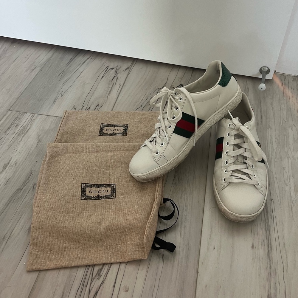 Women’s Gucci Sneakers with Dust Bags